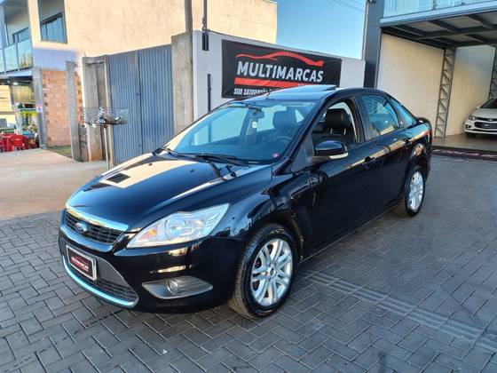 FORD FOCUS 2.0 GHIA SEDAN 16V FLEX 4P AUTOMÁTICO FORD FOCUS 2.0 GHIA SEDAN 16V FLEX 4P AUTOMÁTICO